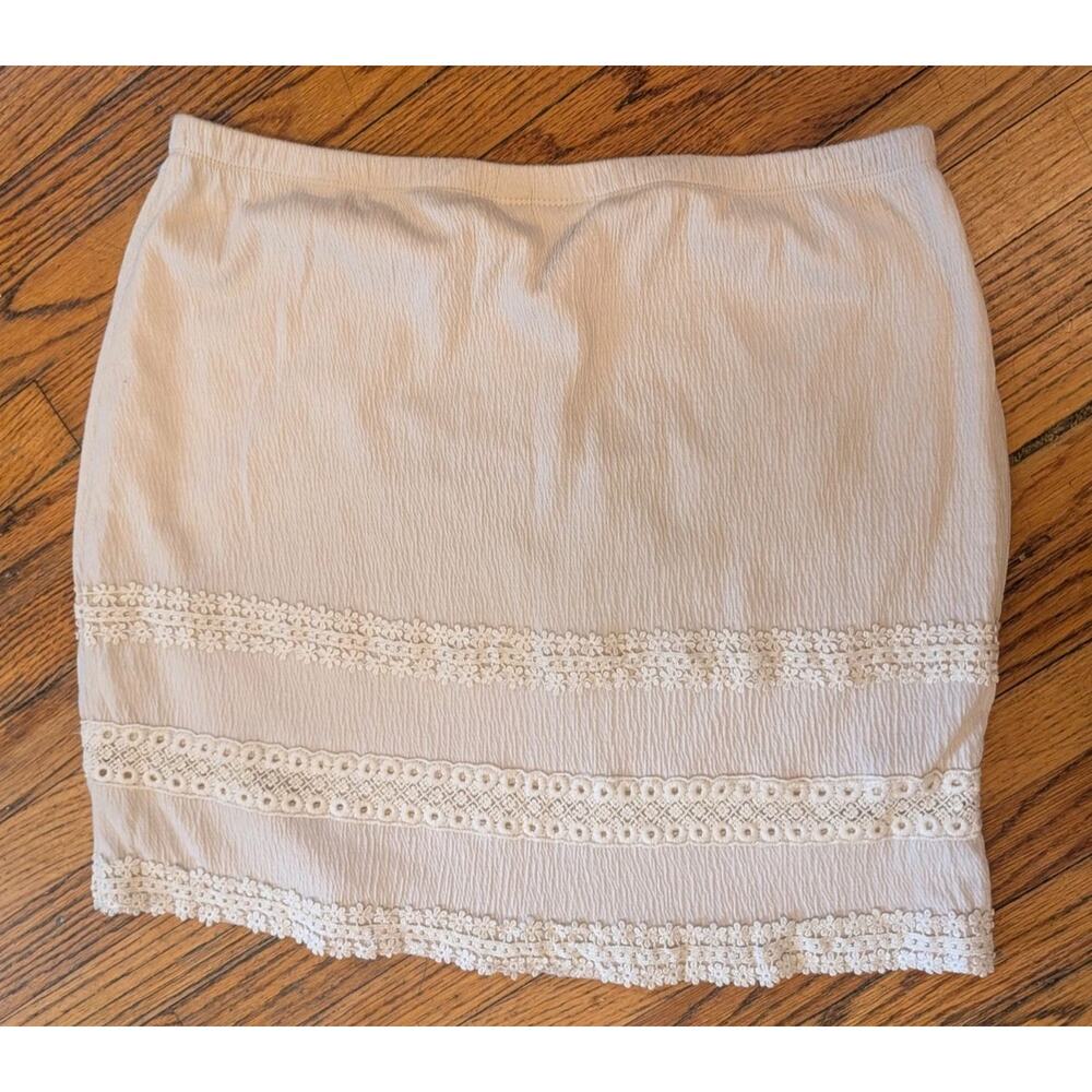 NWT Cato Pull On Beige Eyelet Lined Skirt Women's Large - Picture 3 of 6